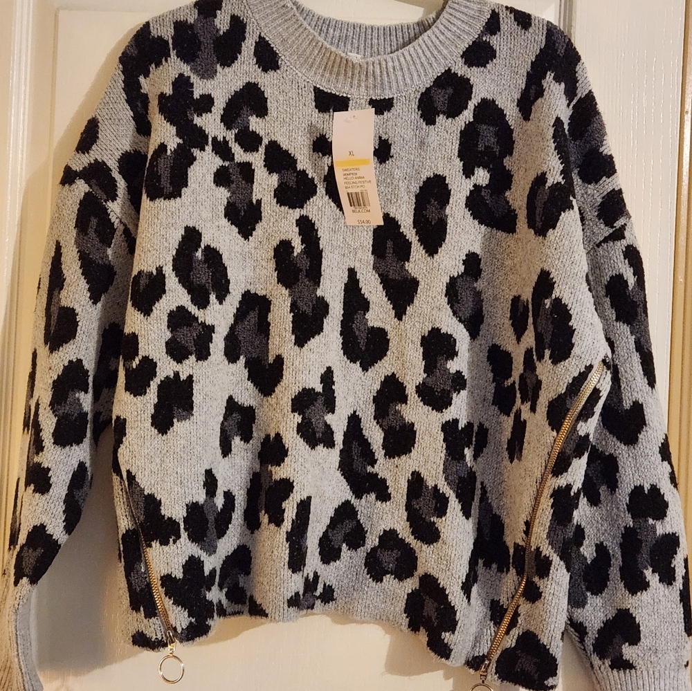 New Directions Black and Gray Crew Neck Sweater with Bold Leopard Print